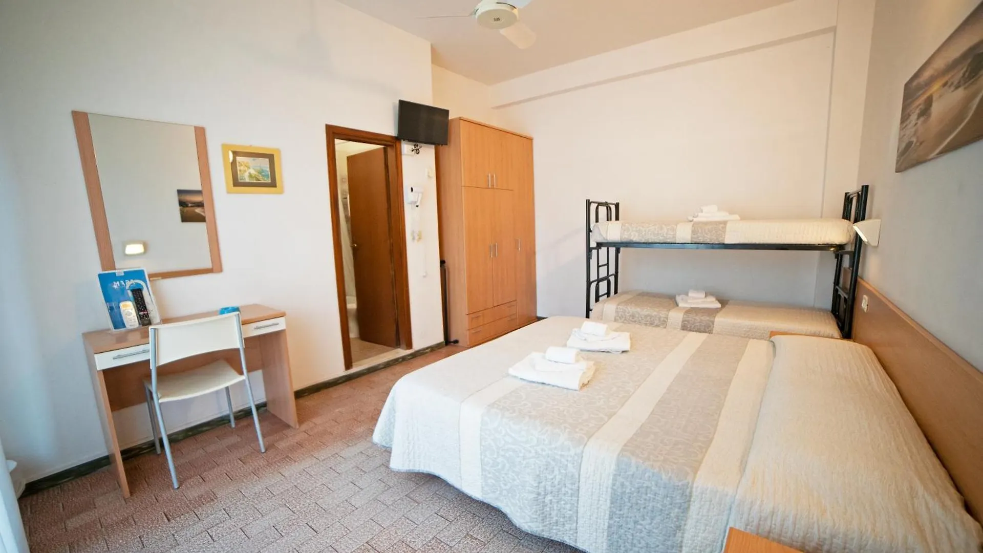 Hotel Mara Rimini 2*,