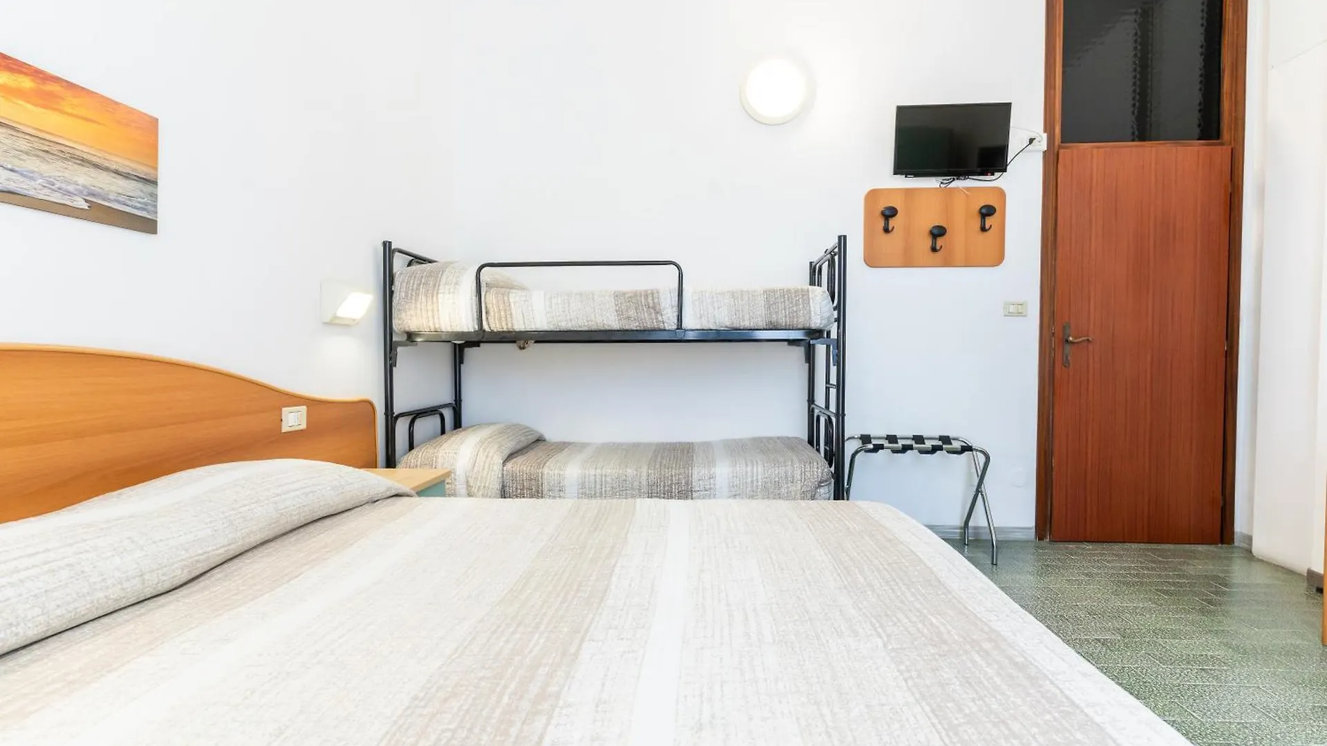 Hotel Mara Rimini 2*,  Italy
